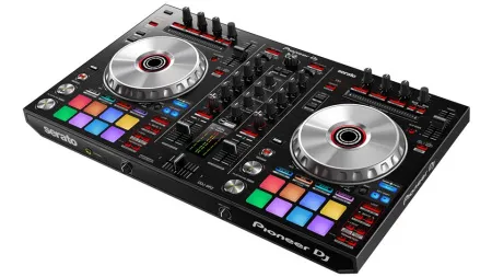 Купить PIONEER DDJ-SR2 по выгодной цене в Нижнем Новгороде