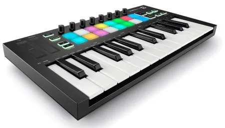 Купить NOVATION Launchkey 25 [MK3] по выгодной цене в Нижнем Новгороде