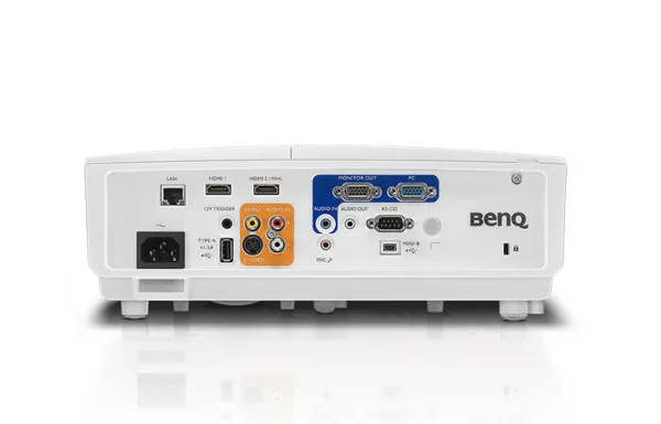 BenQ SH753+