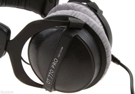 Купить BEYERDYNAMIC DT 770 PRO (250 Ohm) по выгодной цене в Нижнем Новгороде