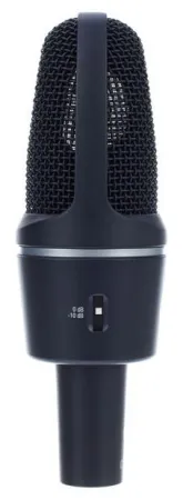 AKG C3000