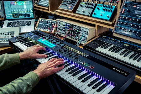 Купить Novation 61 SL MK III по выгодной цене в Нижнем Новгороде
