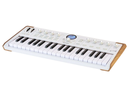 Купить Arturia AstroLab 37 White по выгодной цене в Нижнем Новгороде